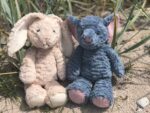 Mollis Hase Kuscheltier Baby (36cm groß) – Weiches Stofftier für Kinder & Babys – – Bild 7